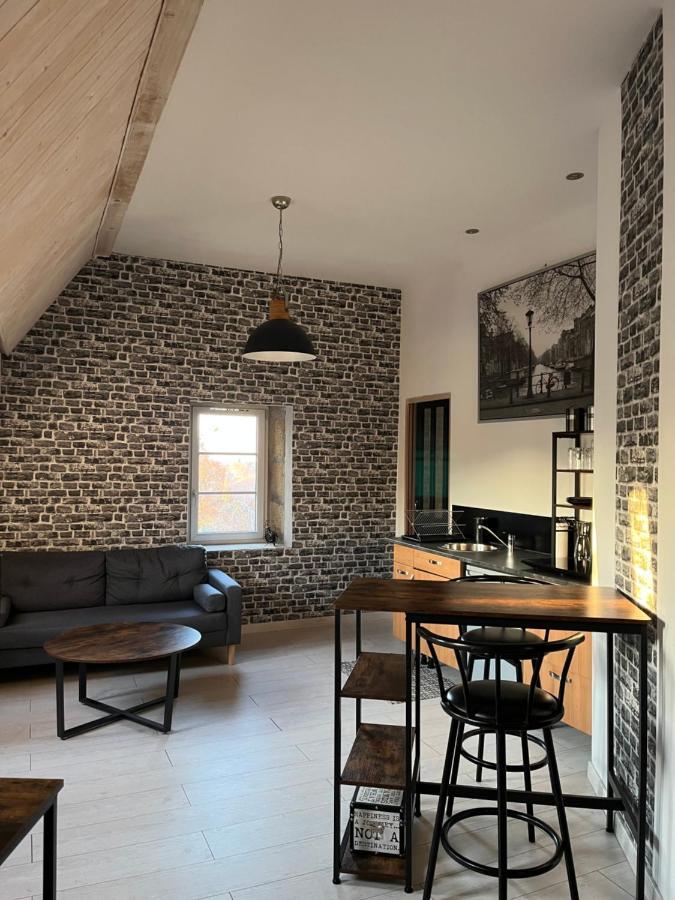 1 Lili Apartment *